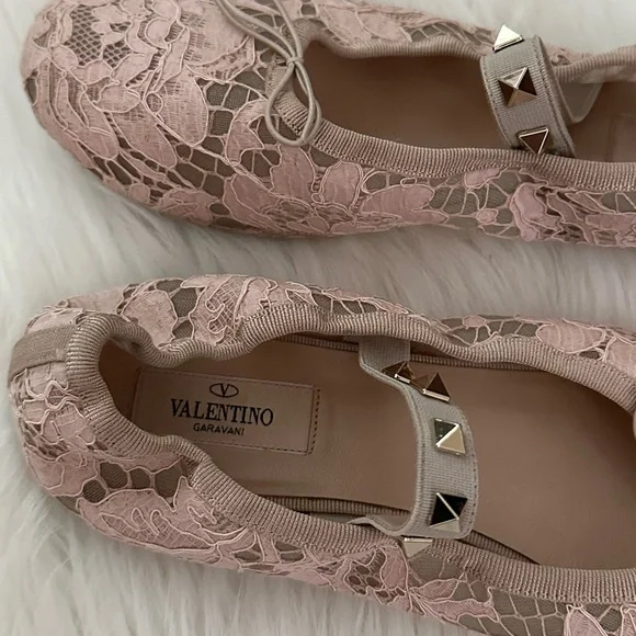 Valentino Garavani Flats - Picture 5 of 6